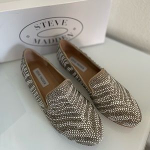 Steve Madden - Studded Shoes (Size 7)